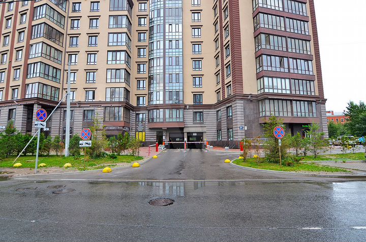 Машиноместо, 15 м²