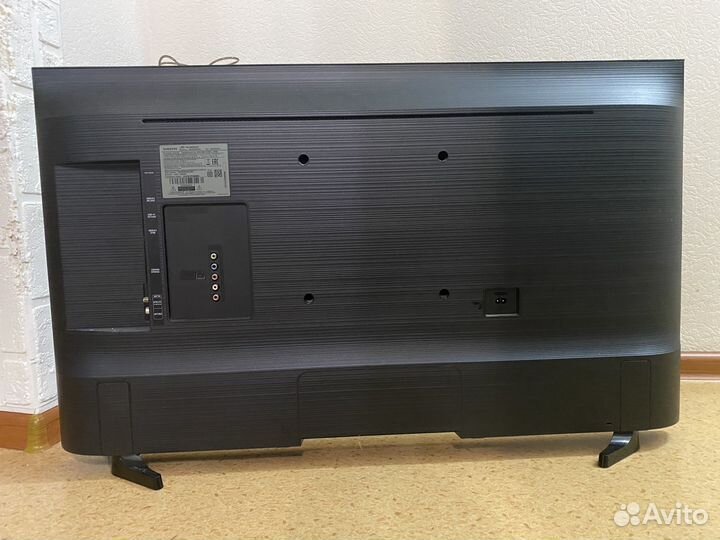 Битый Телевизор samsung 43 UE43N5000AU На запчасти