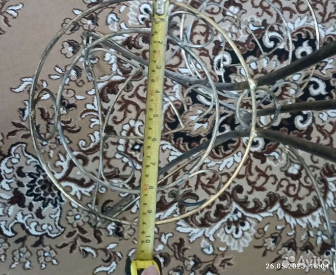 Подставка для цветов напольная металлическая