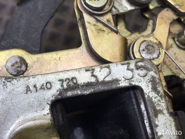 Замок двери передний правый Mercedes-Benz S-Class