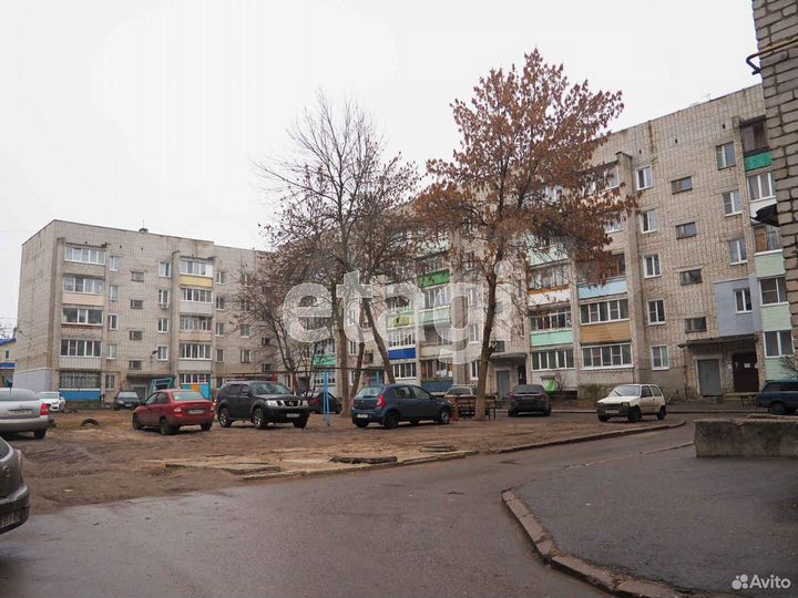 3-к. квартира, 60 м², 3/5 эт.