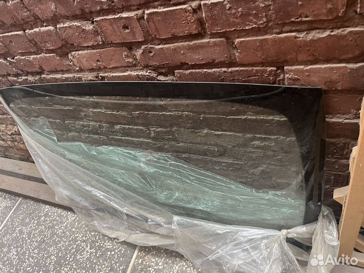 Лобовое на camry