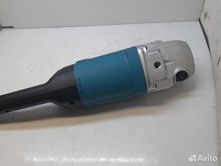 Ушм болгарка Makita 9069