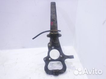 Кулак передний правый 25998394