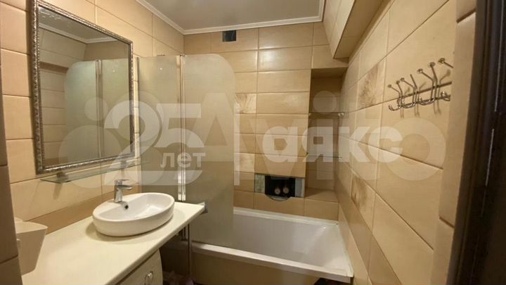 2-к. квартира, 56,9 м², 8/12 эт.