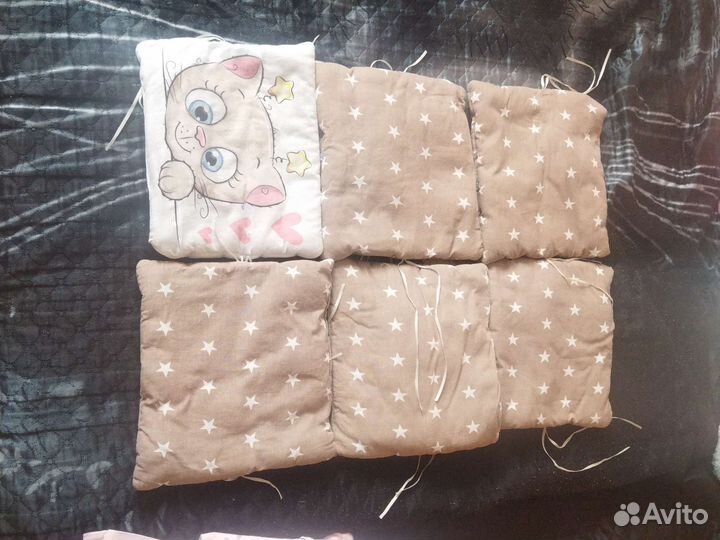 Бортики-подушечки в кроватку