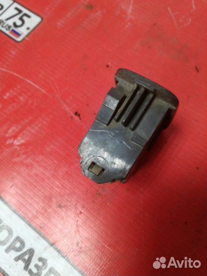 Кнопка стеклоподъемника Toyota Corona ST190 4SFE