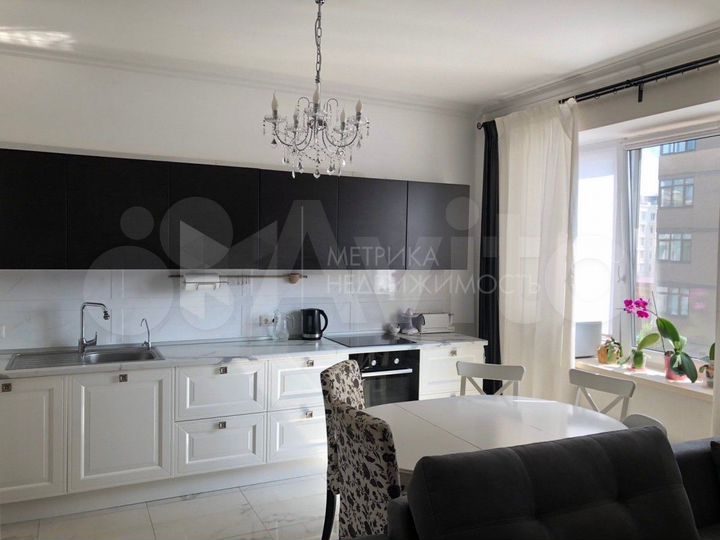 3-к. квартира, 85 м², 3/9 эт.