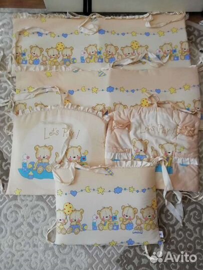 Бортики и балдахин