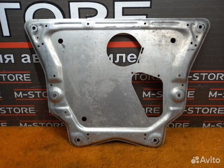 Защита двигателя Bmw X5 E70 N52B30A 2009