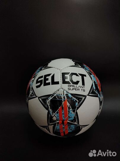 Футбольный мяч