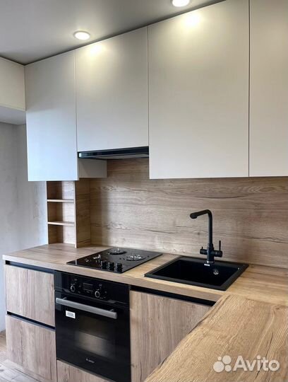 Кухня до потолка на заказ