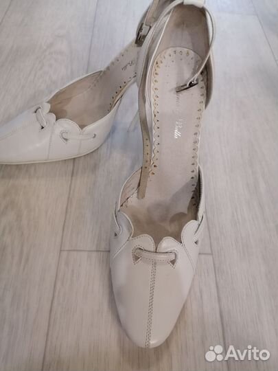 Туфли женские