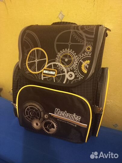 Рюкзак школьный ортопедический новый