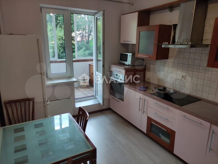 1-к. квартира, 42 м², 2/17 эт.