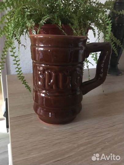 Глиняная кружка