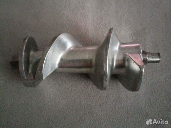 Шнек 00753385 для мясорубки Bosch