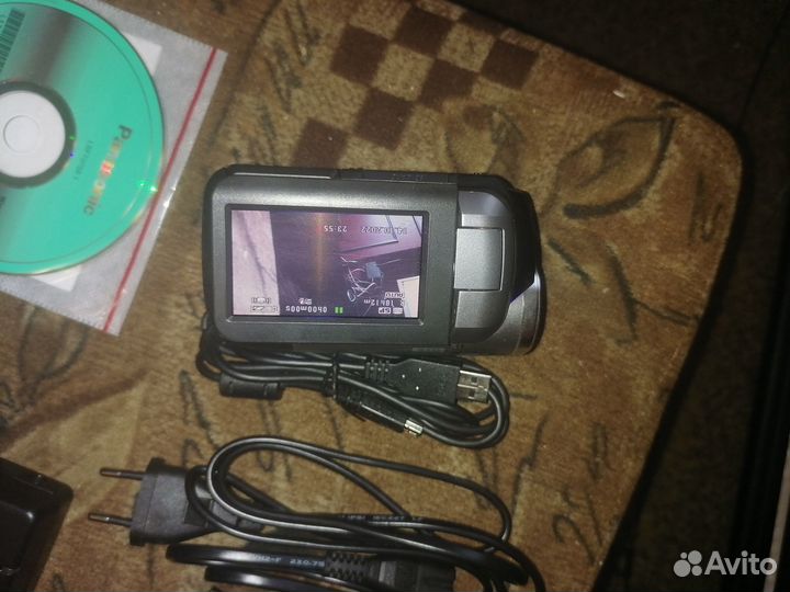 Видеокамера Panasonic SDR-H40