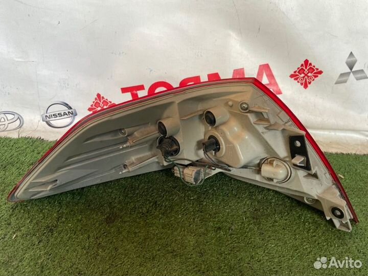Фонарь правый Nissan Teana J32