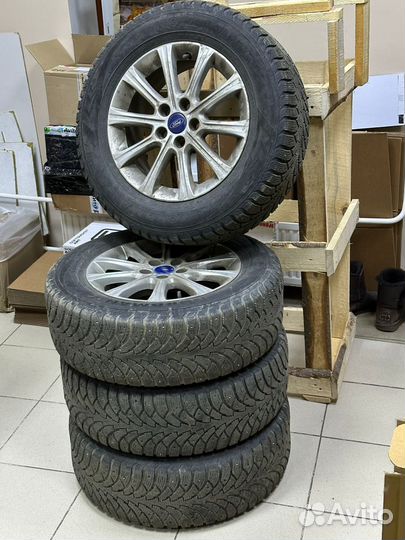 Колеса в сборе / на Ford Mondeo / диски + резина