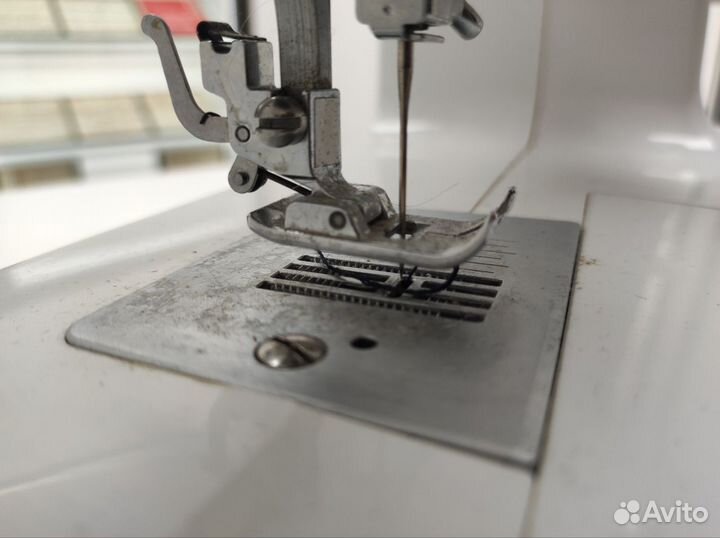 Швейная машина Seiko M102 (ц104)