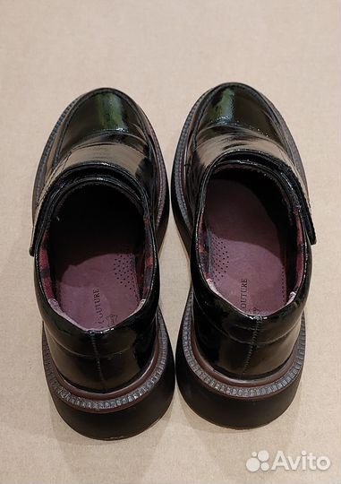 Туфли женские 37 размер лакированая кожа