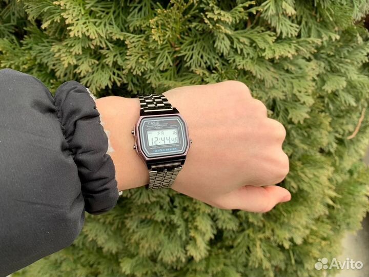 Часы Casio