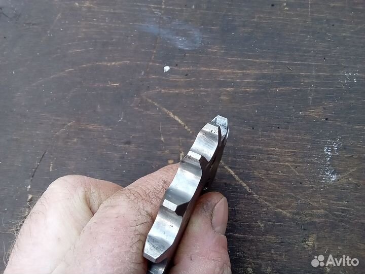 Ведущая звезда Kawasaki ZZR400 1 поколения