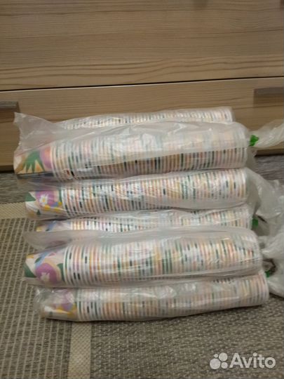 Бумажные стаканы