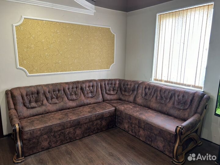 Перетяжка мягкой мебели