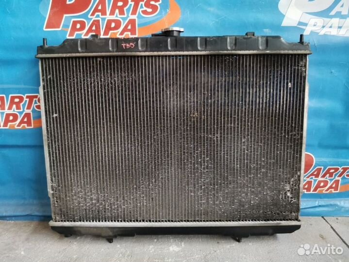 Радиатор охлаждения Nissan X-Trail T30
