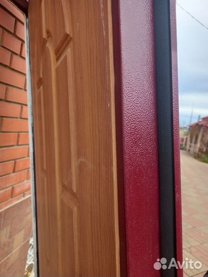 Дверь входная железная двухстворчатая
