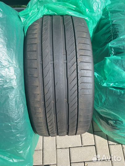 Continental ContiSportContact 5P 295/35 R21 и 295/40 R21