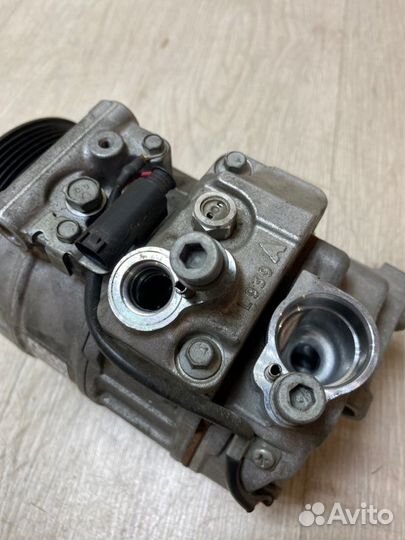 Компрессор кондиционера Mercedes Benz E350 W211