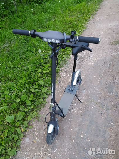 Электросамокат бу. В хорошем состоянии