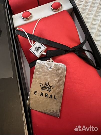 Галстук новый