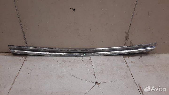 Молдинг переднего бампера Toyota RAV4