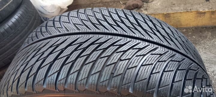 Michelin Pilot Alpin 5 265/40 R19 102V