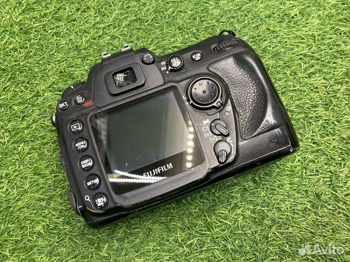 Fujifilm FinePix S5 Pro