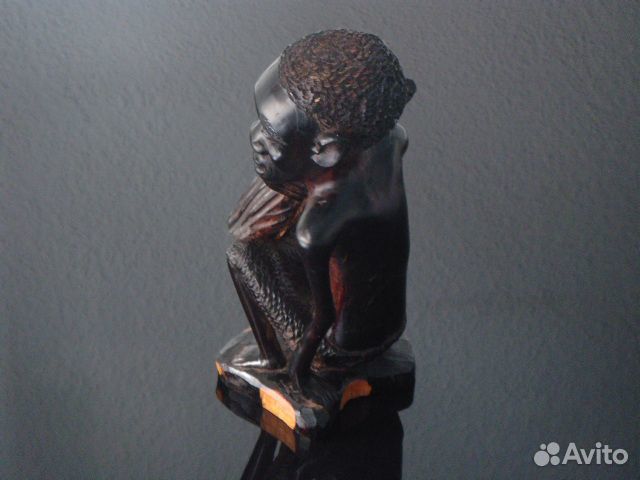 Скульптура из Черного дерева / Африканский эбен