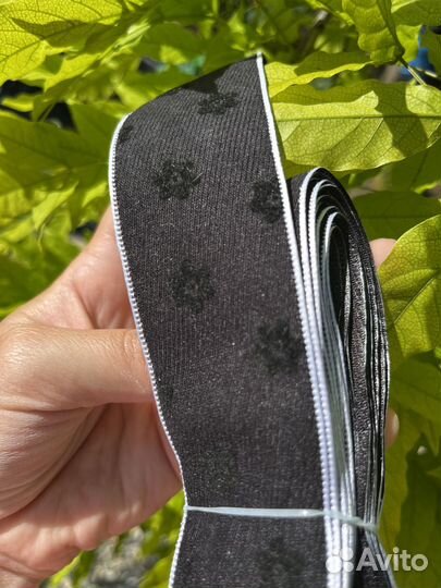 Желтые/горчичные бантики