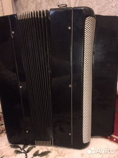 Продаю боян