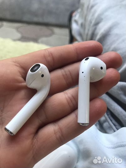 Airpods