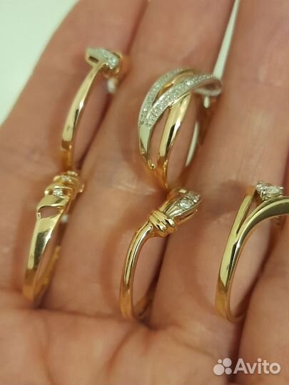 Золотые кольца с бриллиантами