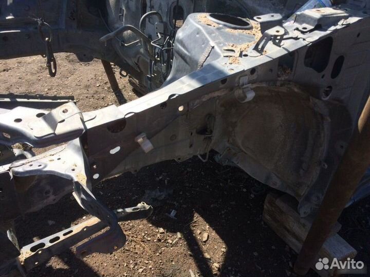 Лонжерон левый Toyota Corolla E150 2006-2013