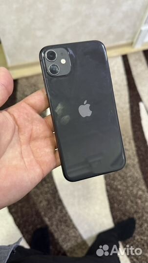 iPhone 11, 64 ГБ