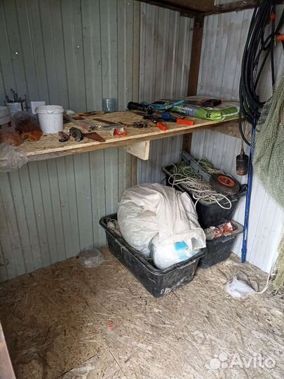 Вагон. Бытовка на саласках