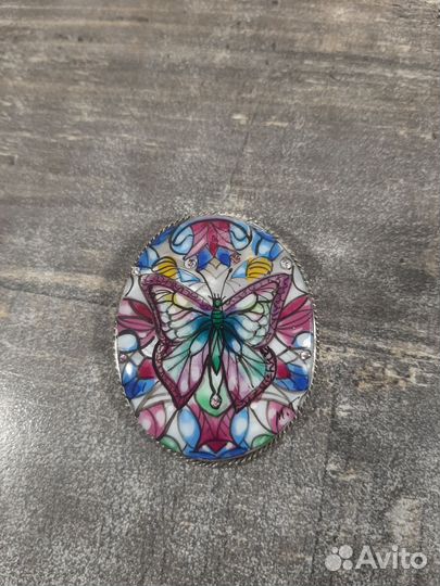 Брошь перламутровая 