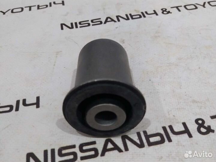 Сайлентблок нижнего переднего рычага