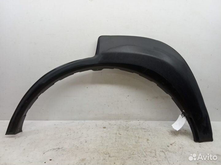 Накладка крыла задняя левая Toyota Rav4 XA40